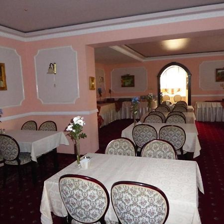 Viilla Rezidence Bed & Breakfast Kudowa-Zdrój Exterior foto